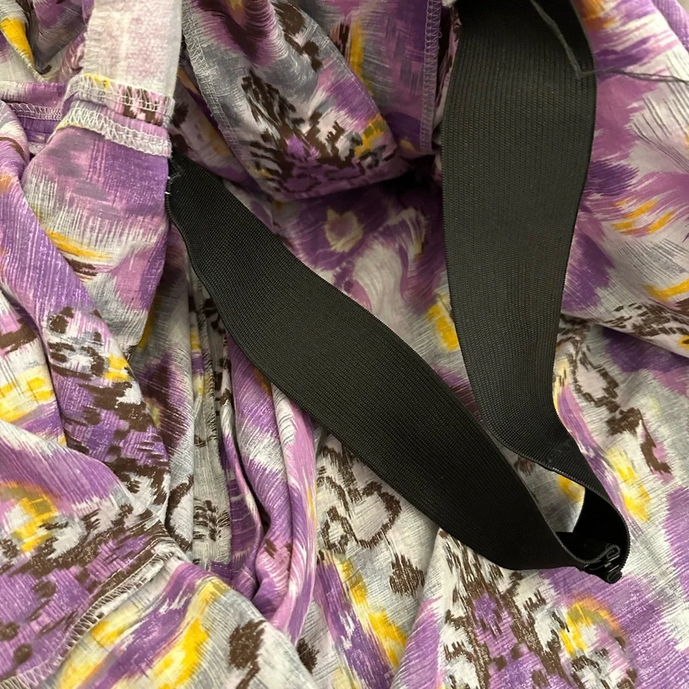 Colorful Patterned Dress - Picture 3 of 4